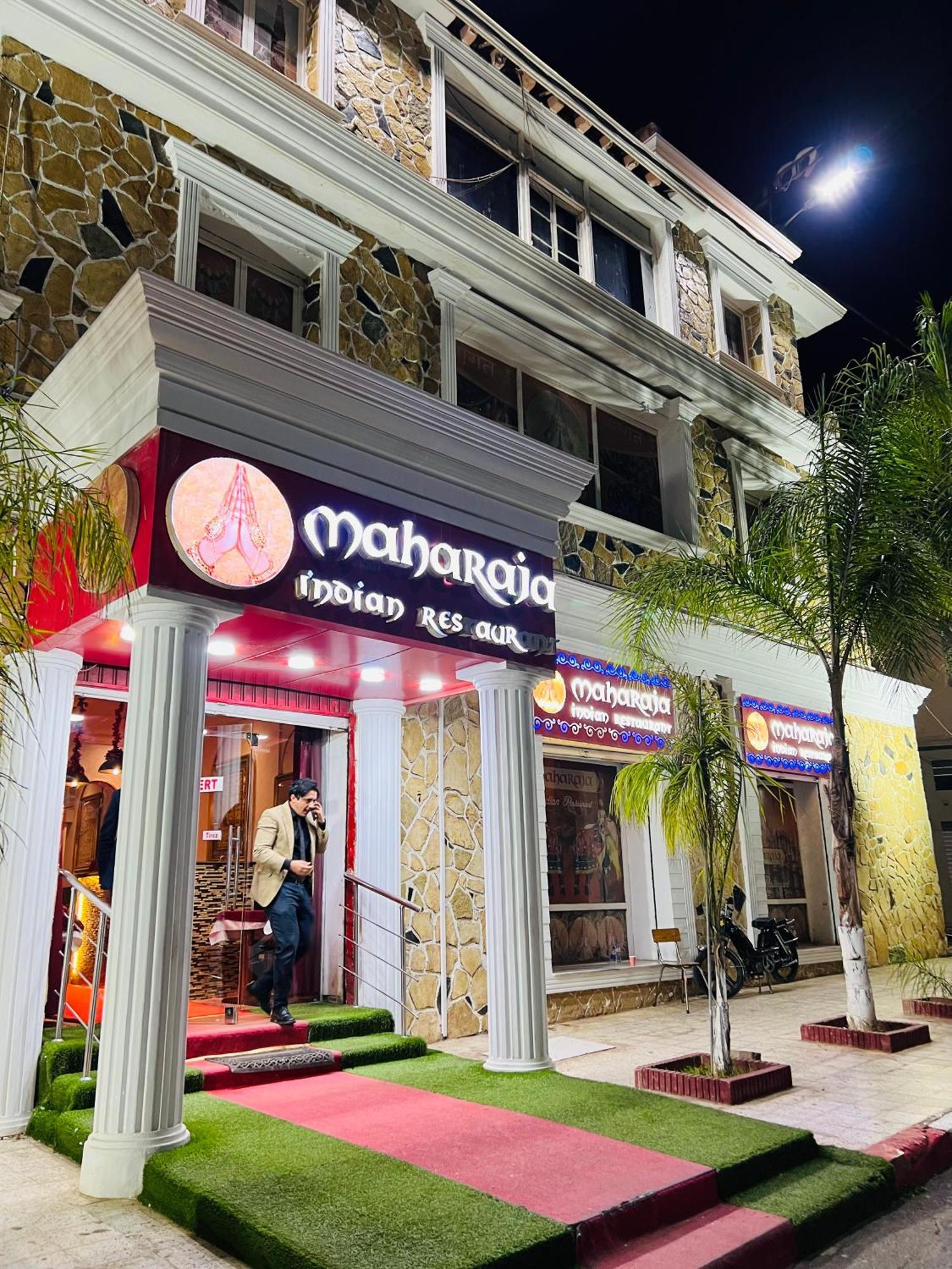La Réservation: Euro Payment Required Oran Exterior photo